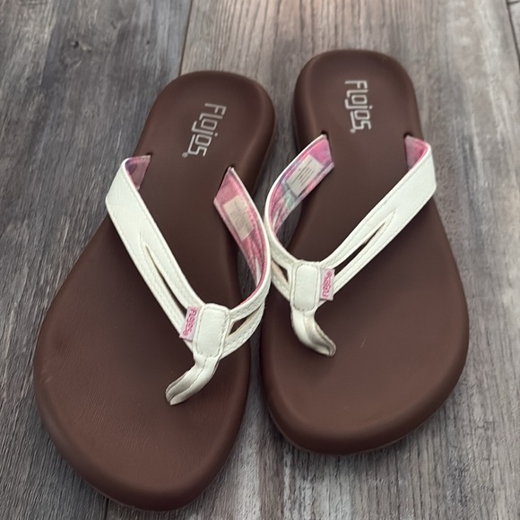 Flojos Women's Margo Flip Flops Thongs Sandals size 8 - Picture 2 of 8